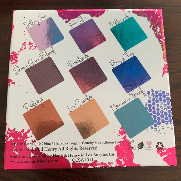 BRAND NEW Hank & Henry Living In Color palette! - Picture 3 of 3